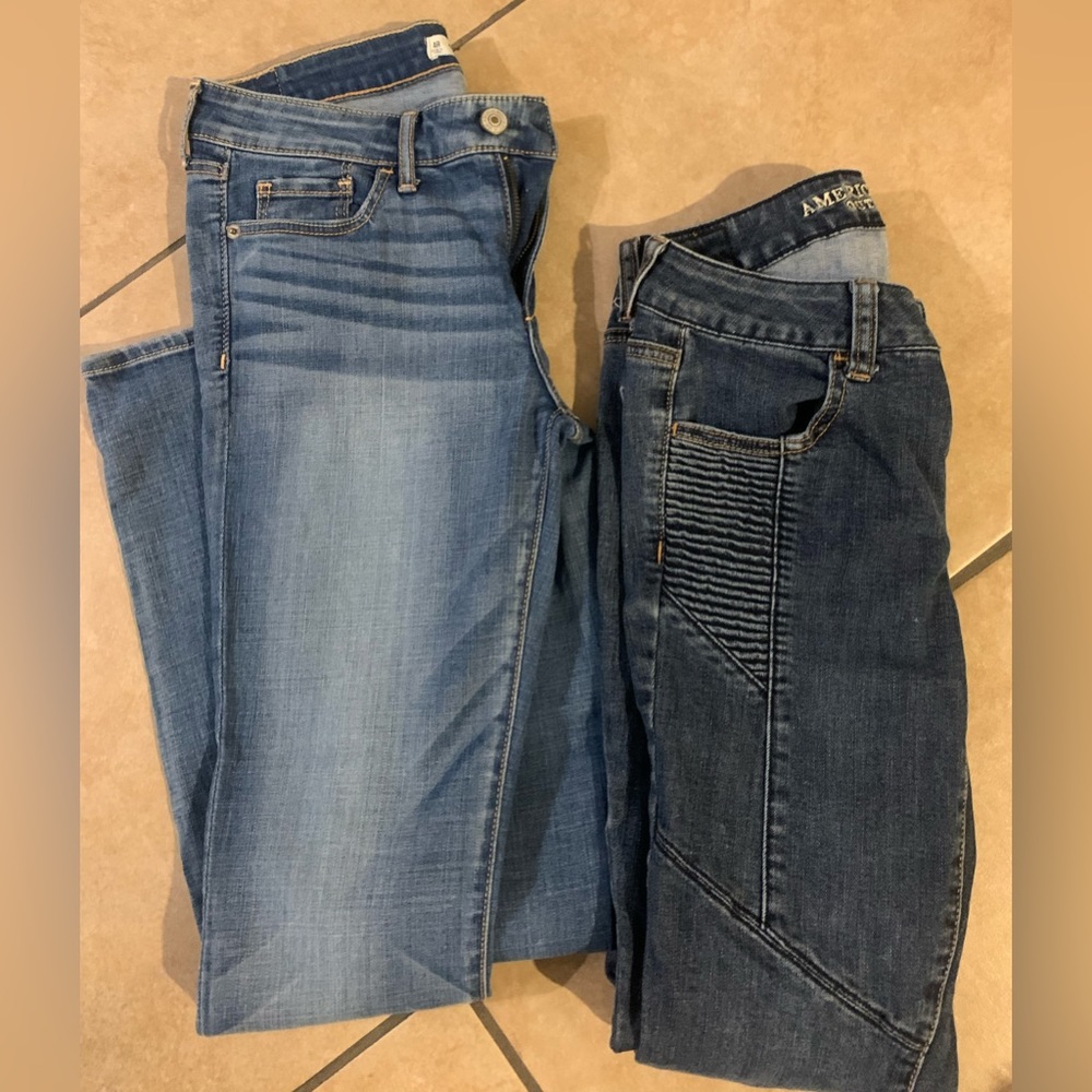 2 pairs of pants sized 4
